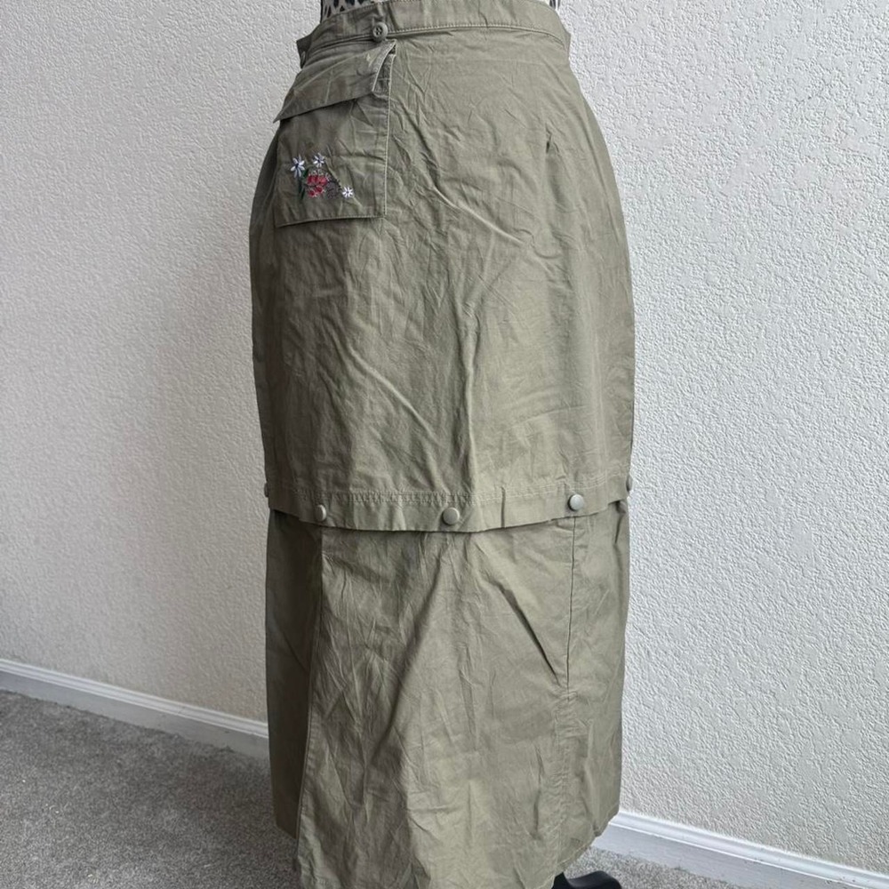 Xhilaration green outdoor skirt with detachable bottom